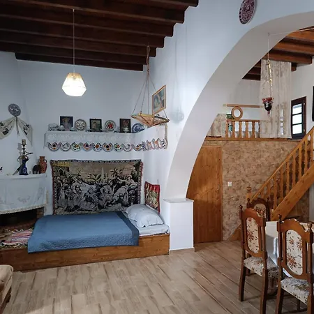 度假居 Queen's Traditional House
